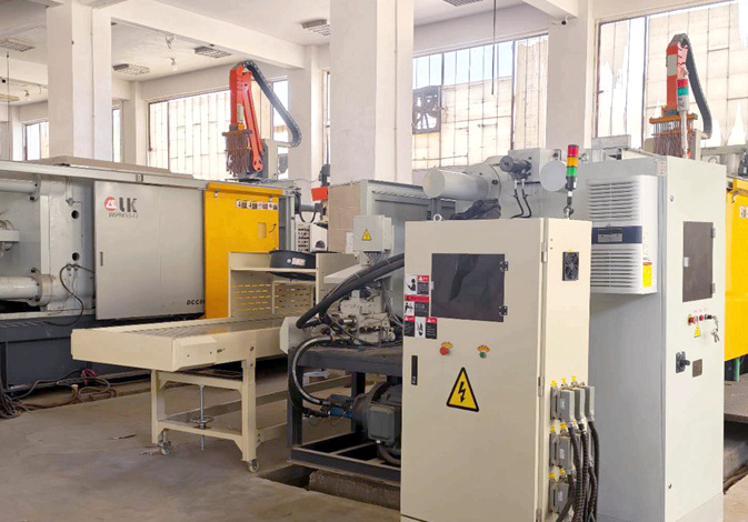 تركيب ناجح لماكينات صب القوالب DCC500 و DCC800 في مصر